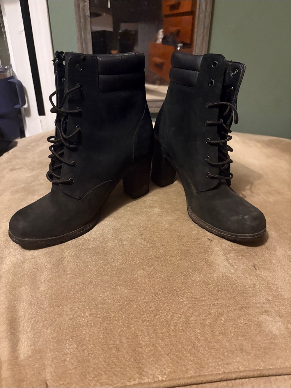 Timberland Black Lace-Up Block Heel Ankle Boots